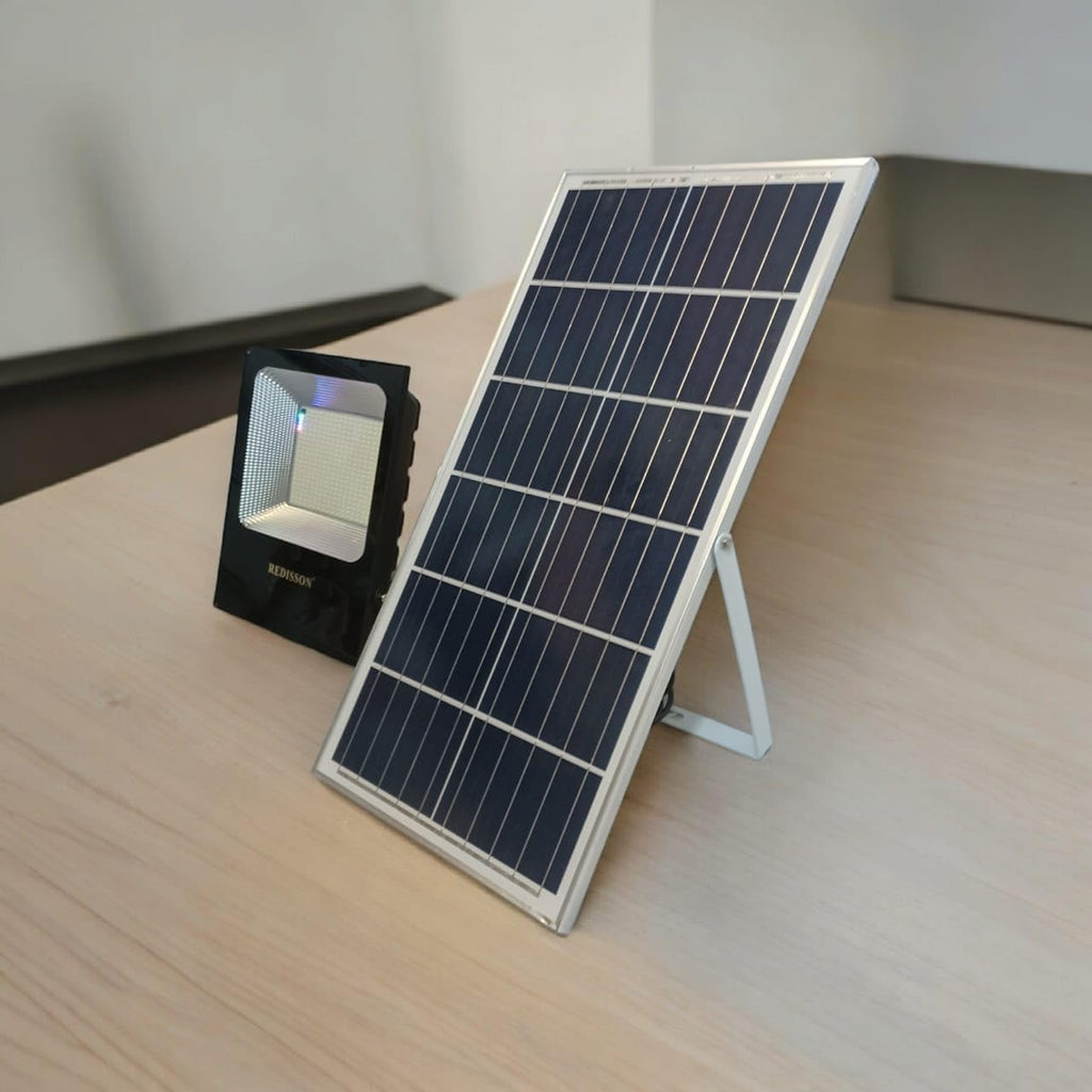 Smte- Eco Bright Solar Light and Panel Kit + Keyring