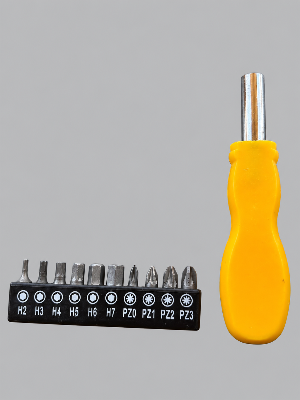 SMTE 11-piece screwdriver set with yellow handle and ten bits