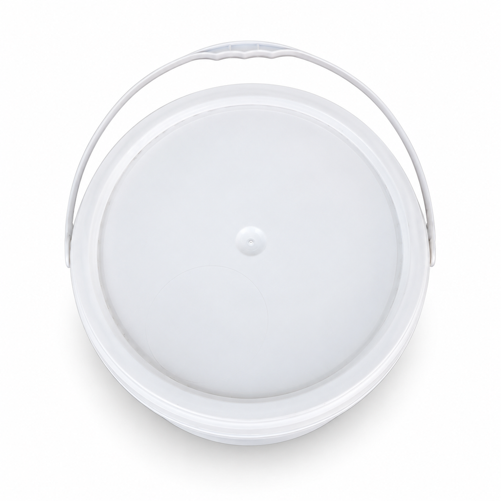 Crest Coverall Plus 20L bucket lid and handle on a clean white background