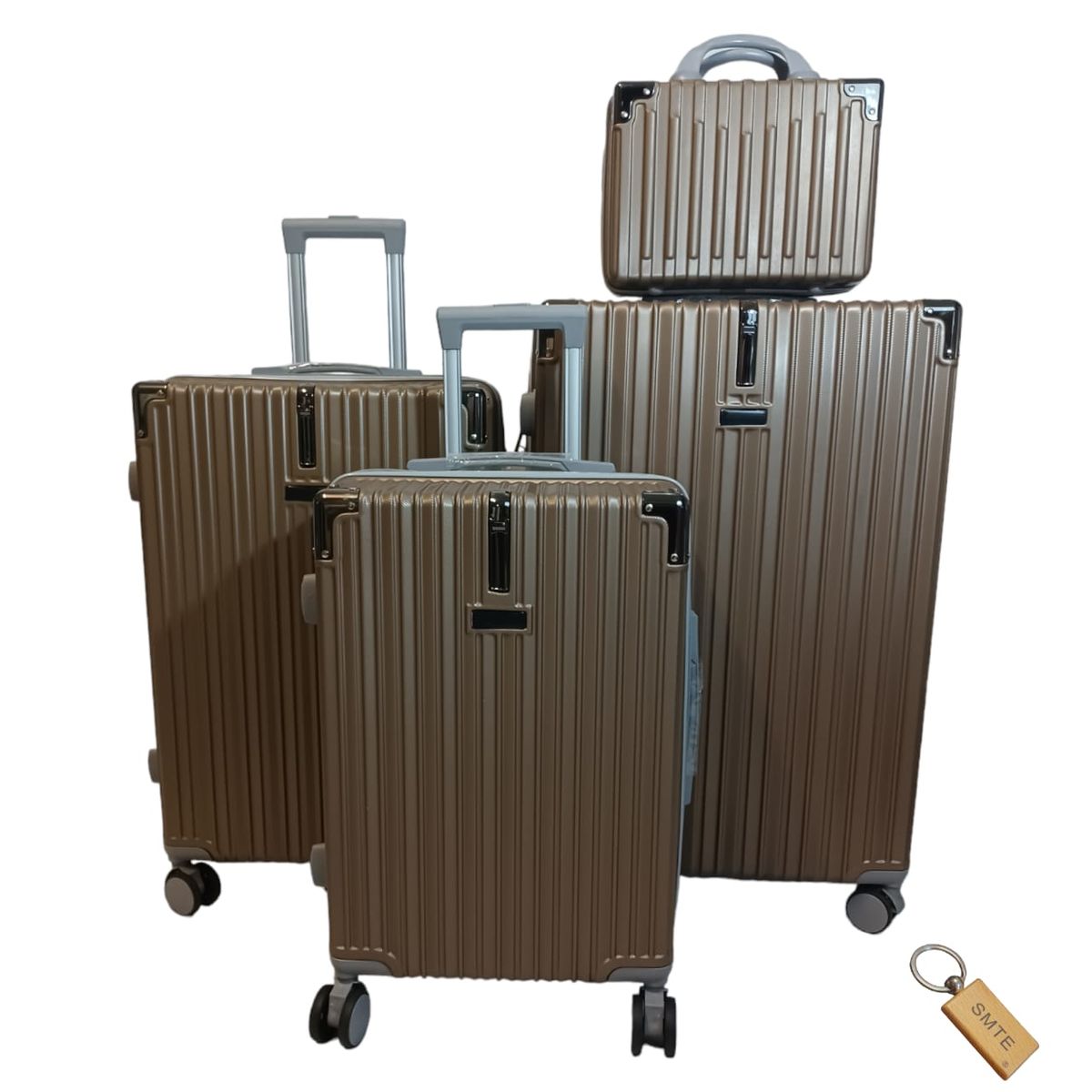 SMTE - Deluxe Travel Luggage SetGX4 and  Keyring4 PieceBrown