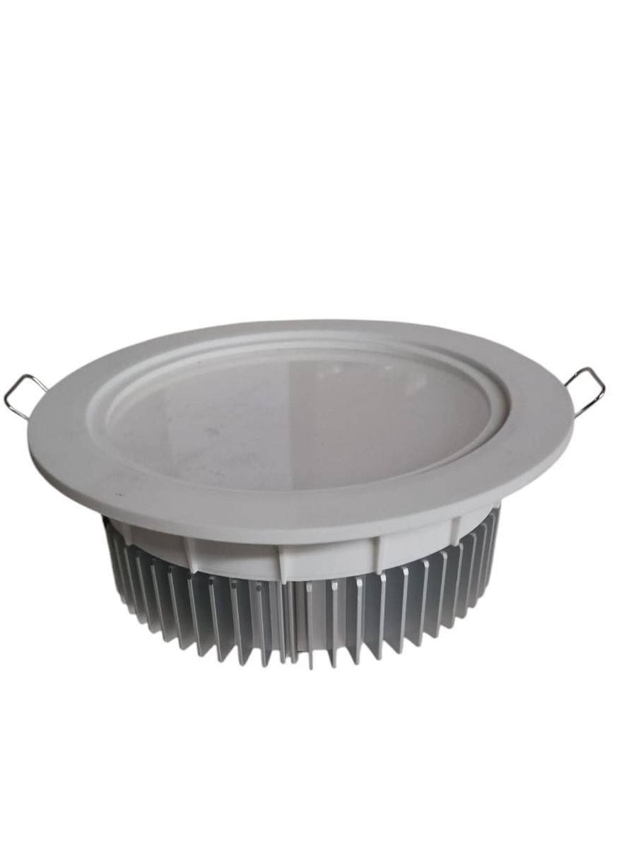 SMTE - 18W LED Downlight IP44220240V (SP: P35)