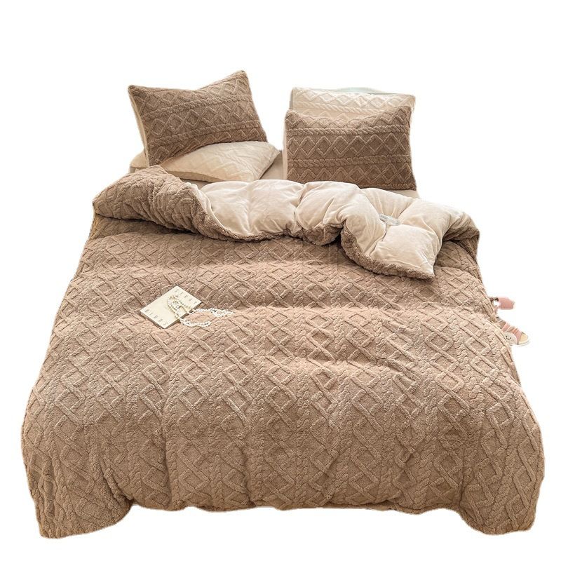 SMTE - 5-Piece Thickened Lamb Cashmere Blanket Bedding Set - Double/Queen - Camel