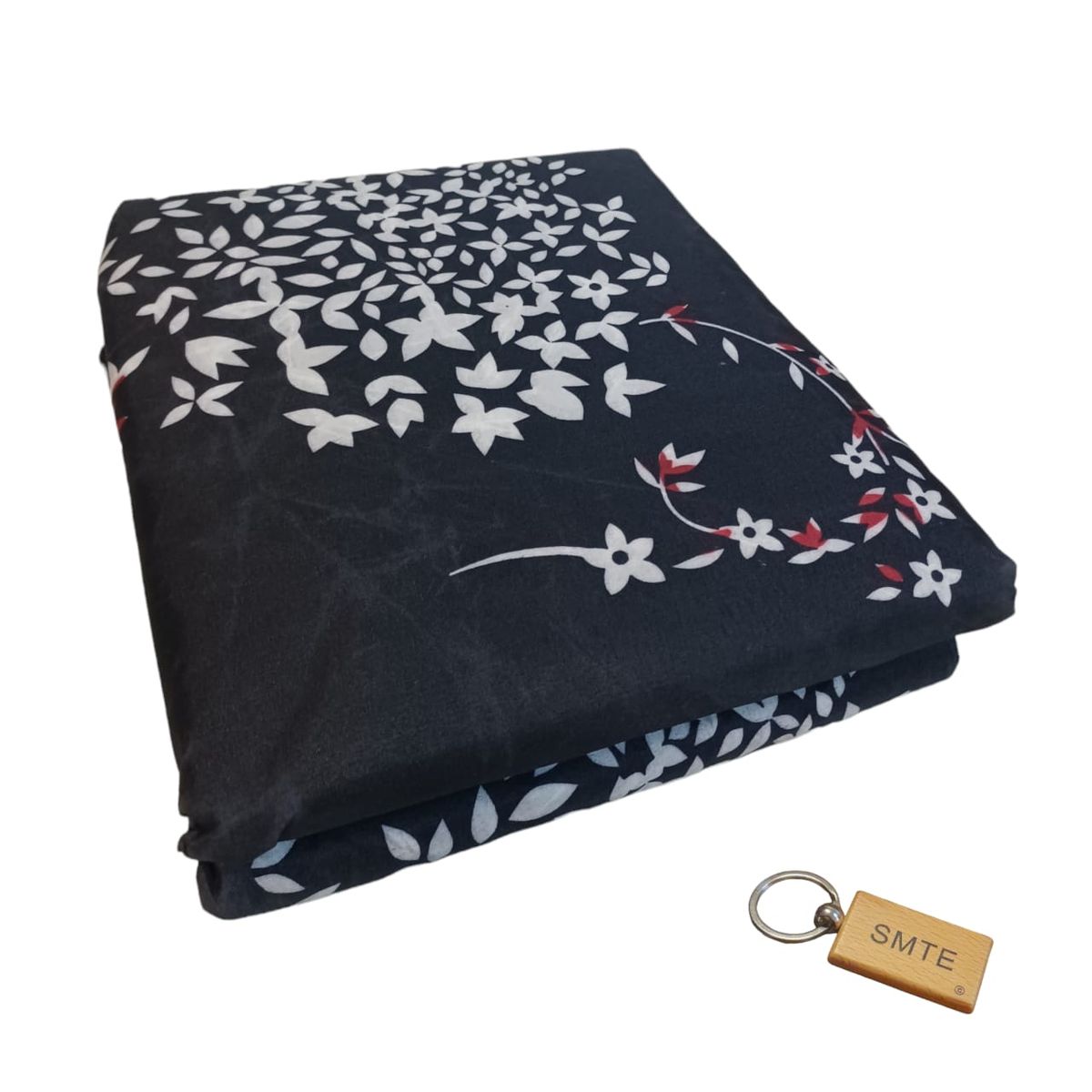 SMTE - Luxurious Microfiber Bed Sheets: 150x189cm+ KeyringBlack Flower