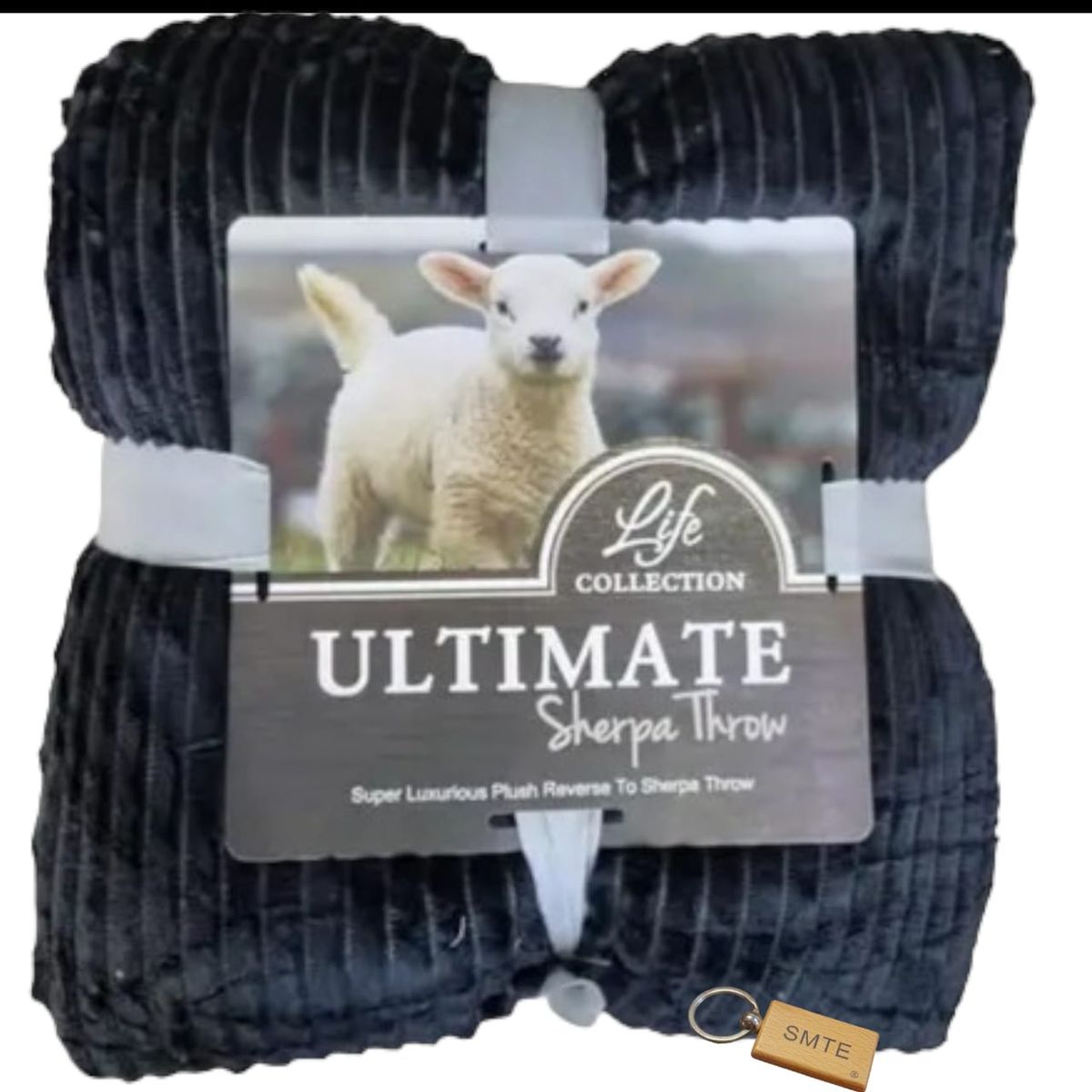 SMTE - Serpa Soft and Fluffy Fleece Blanket with KeychainQueen SizedBlack