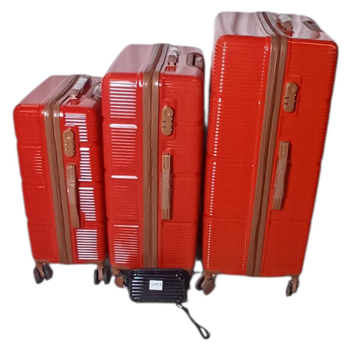 SMTE - 4Piece Polypropylene Luggage SetRed