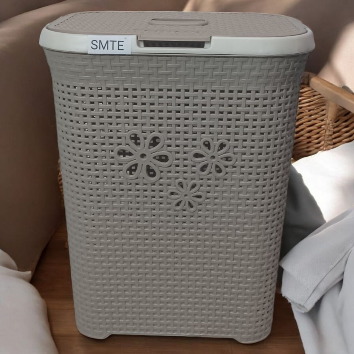 SMTE - FreshFold: Laundry BasketCream