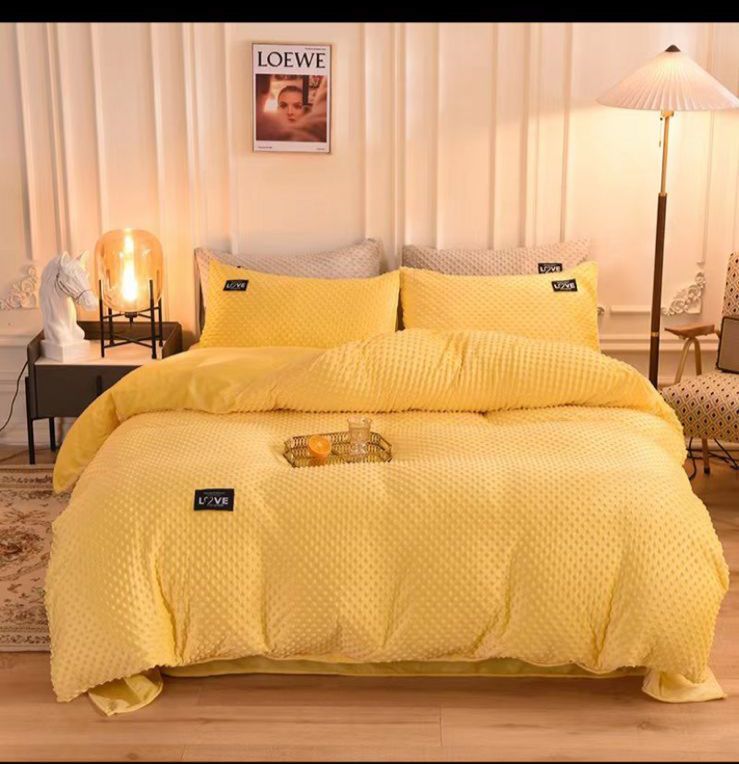 SMTE - Polka Comforter Set - Yellow