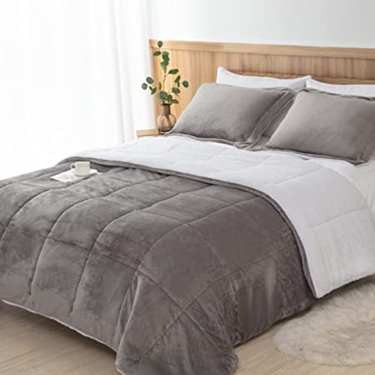 SMTE - 3 Piece Fleece Comforter Bedding Set - Grey