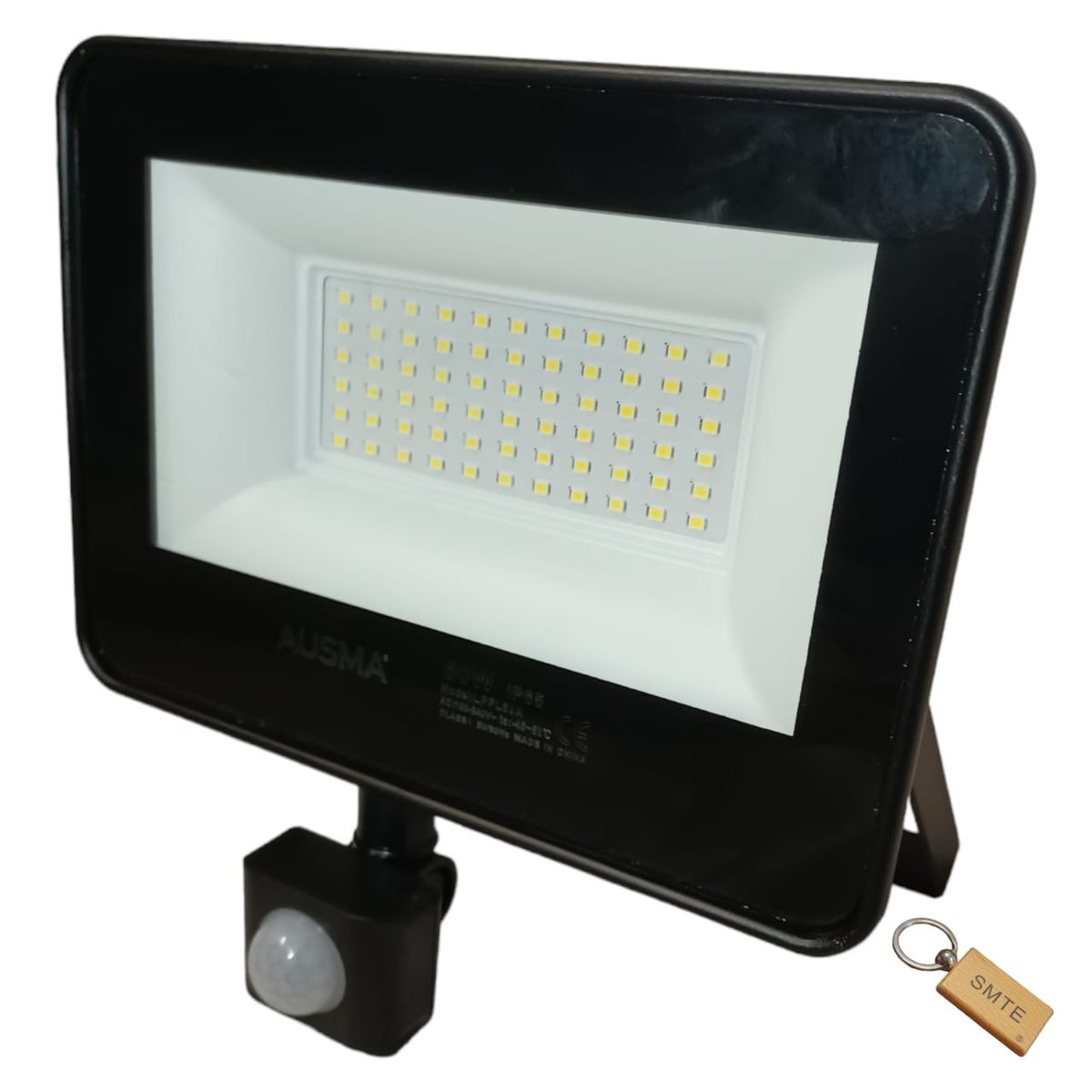 SMTE - 50W Floodlight with Sensor for Reliable Outdoor Lightingskd1+ keyring