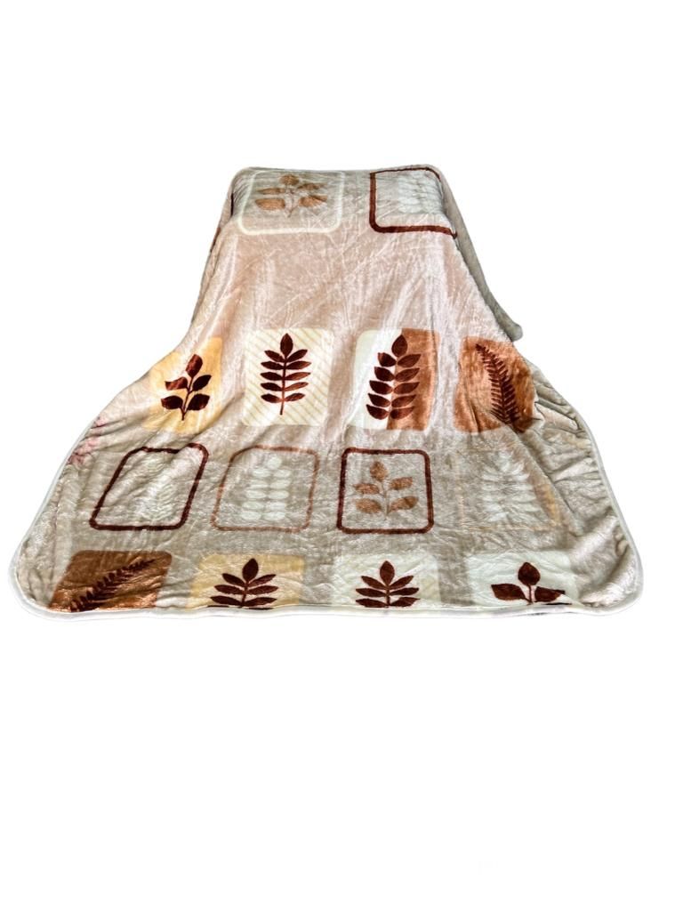 SMTE - Rainbow Mink Blanket - Beige