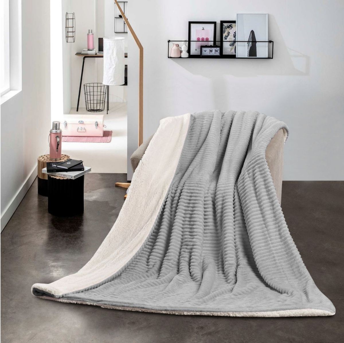 SMTE - Sastro - New Reversible Throw Striped Flannel Sherpa Fleece Blanket - Grey