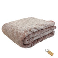 SMTE - Simple ComfortThe Plain 1 Ply Blanket and KeyringGold