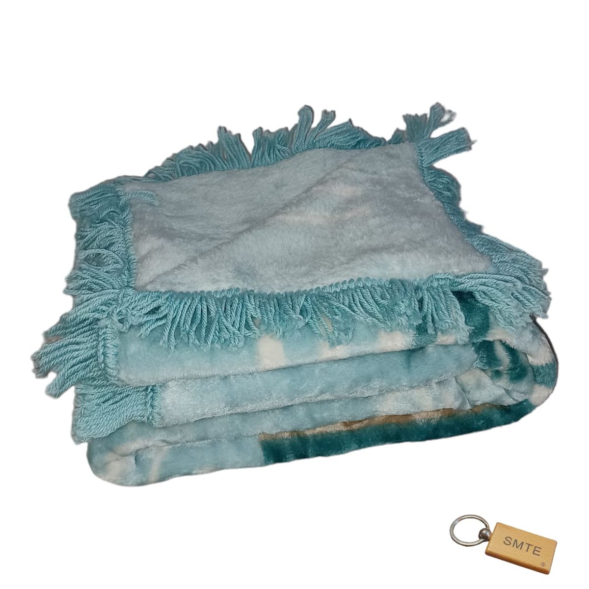 SMTE - Wrapped in WarmthThe Tale of Charlie's BlanketsCharlie with  KeyringLight Blue