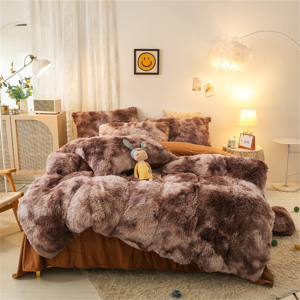 SMTE - Fluffy Comforter - Brown Ombre