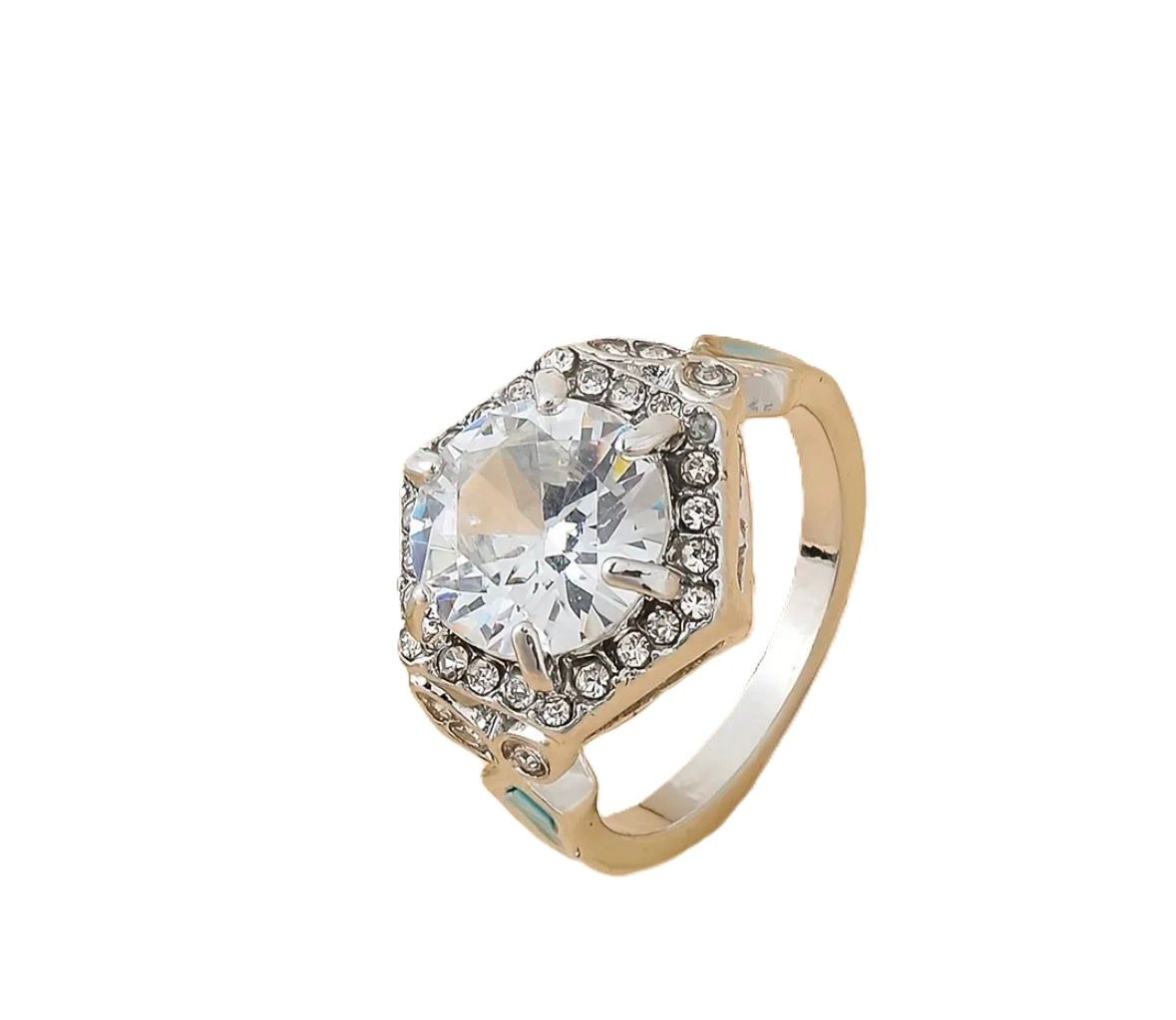 SMTE - Elegant Boho Inspired Moissanite RingUnique VintageStyle Statement