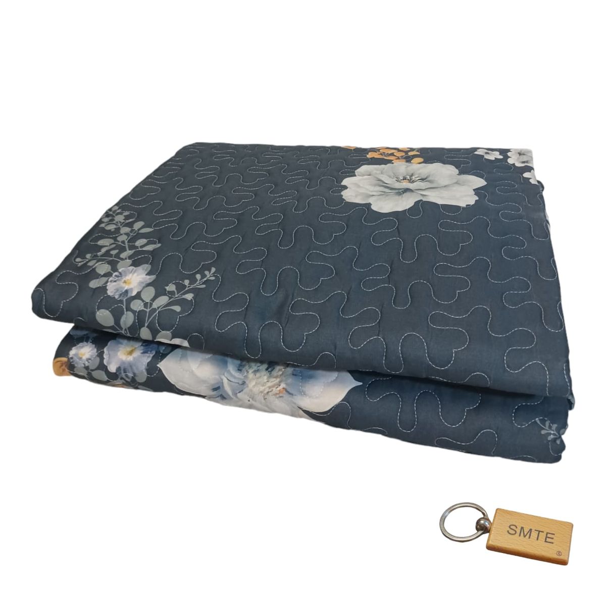 SMTE - Premium Plane Bedspread: Elevate Your Bedroom with Timeless+ KeyringHla Dark Flower