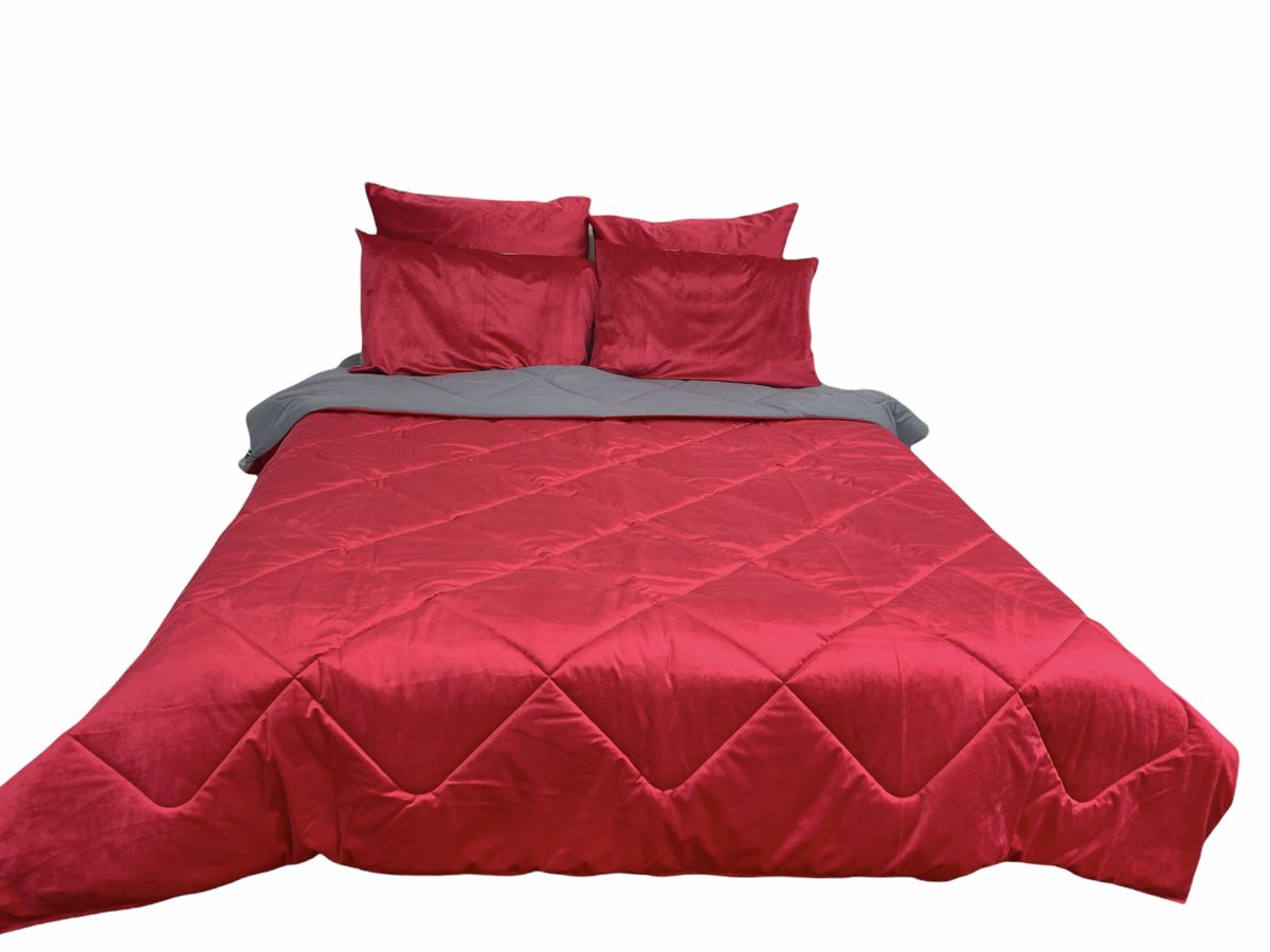 Shiny Velvet Material Reversible 5 Piece Comforter Set - red velvet