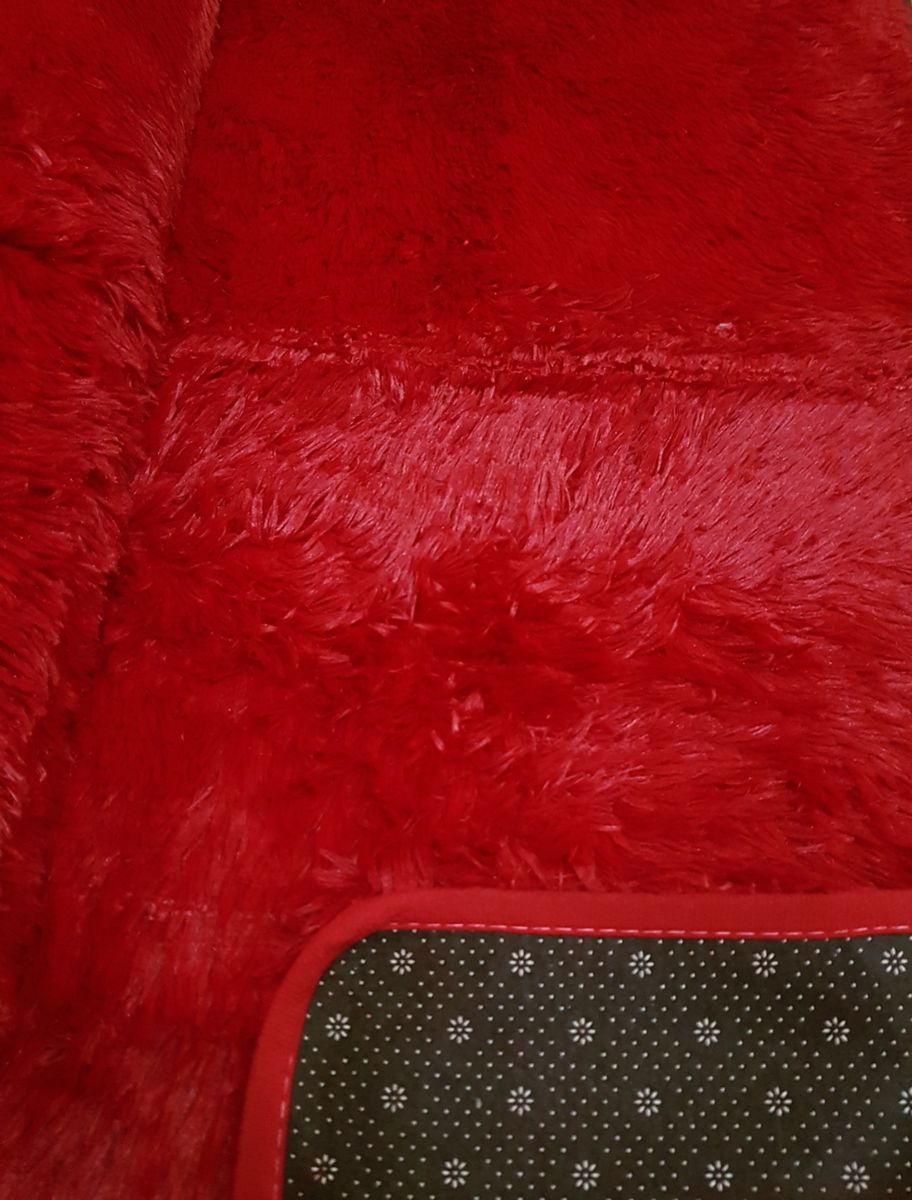 Large Premium Fluffy Carpet/Rug - Red (Raspberry)