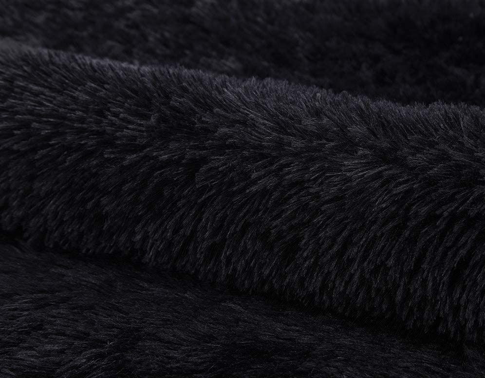 Light fluffy shaggy Rug/Carpet - Black