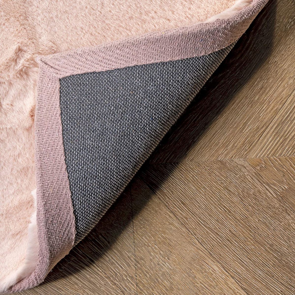 Fluffy warm/soft rug carpet(1.6M X 2.3M) - Pink