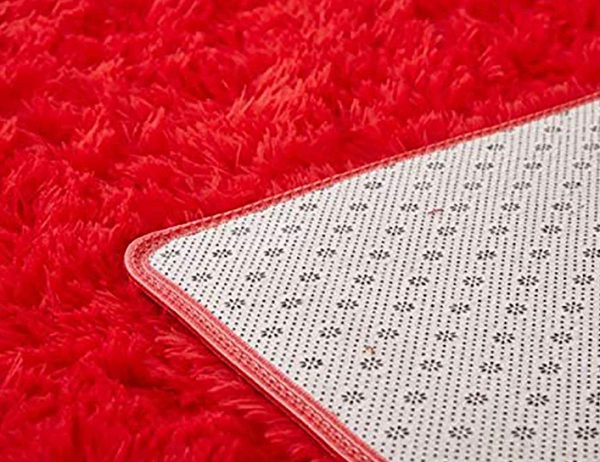 Flarge Fluffy Rug - Red
