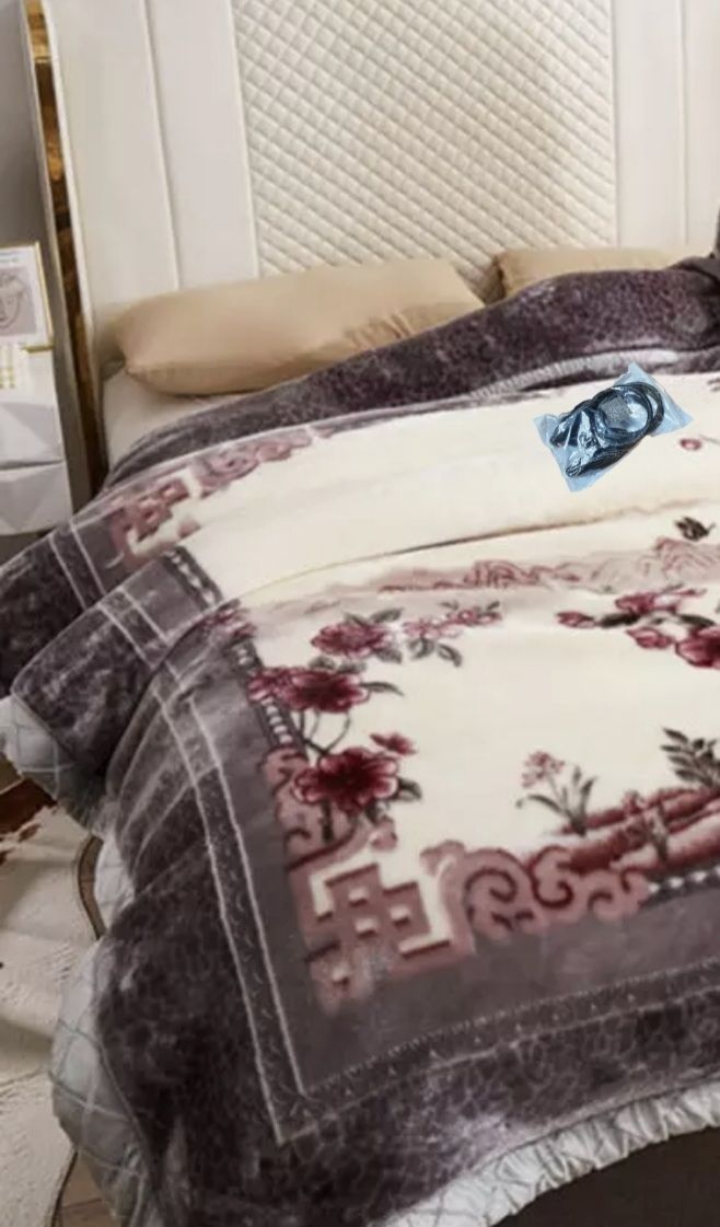 Highly Comfy Extreme Warm Winter Blanket & IYWA Tieback - Grey