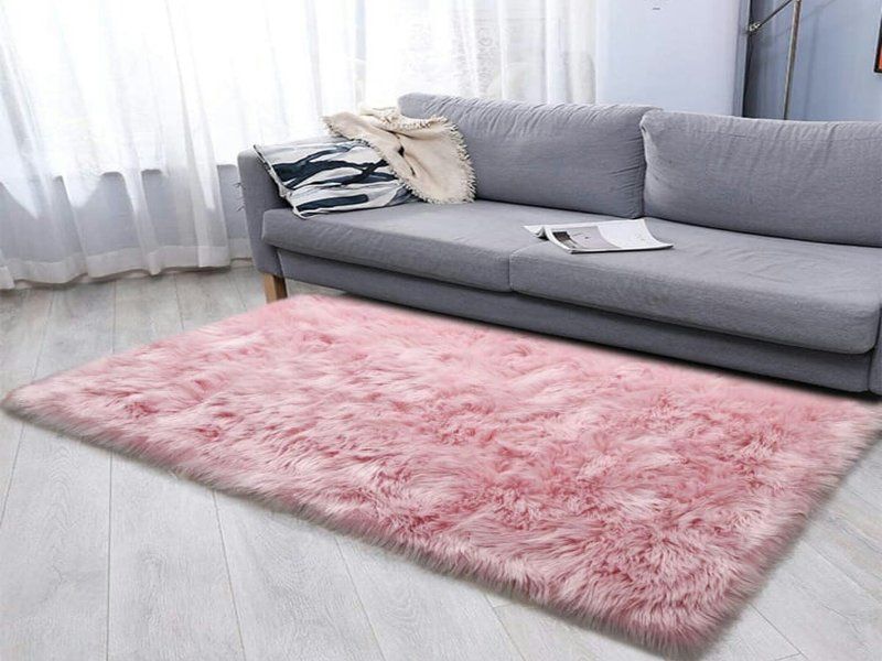 Soft Fluffy Rug - White and Pink