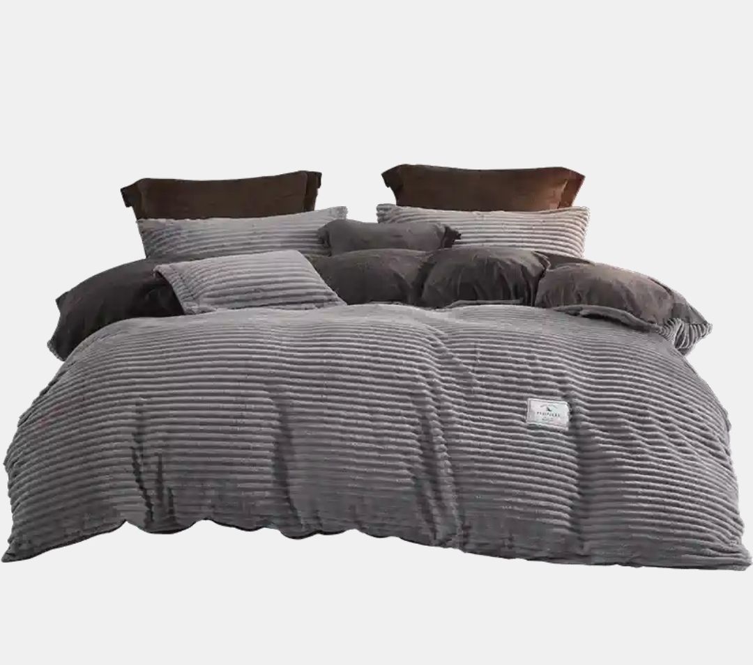 5 Pieces Striped Duvet Cover Set - Black