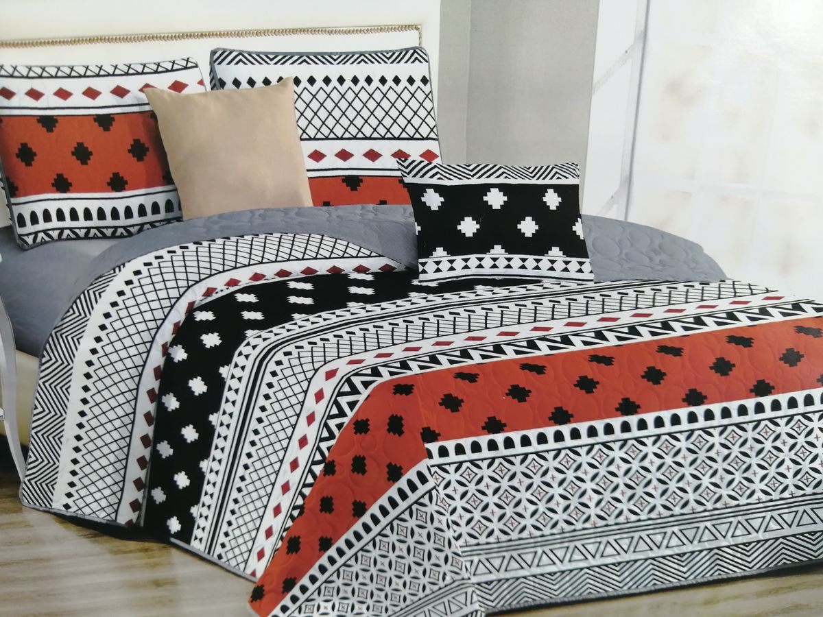 5 Piece Quilt Set African Designed Bedspread Set