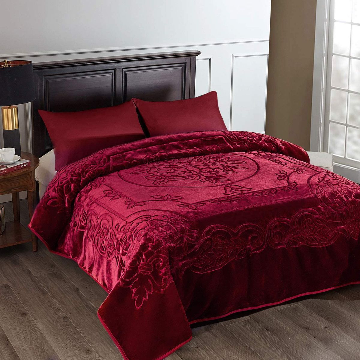Camel - Luxury Mink Blanket 220x200cm - Warm Winter Fleece - Maroon