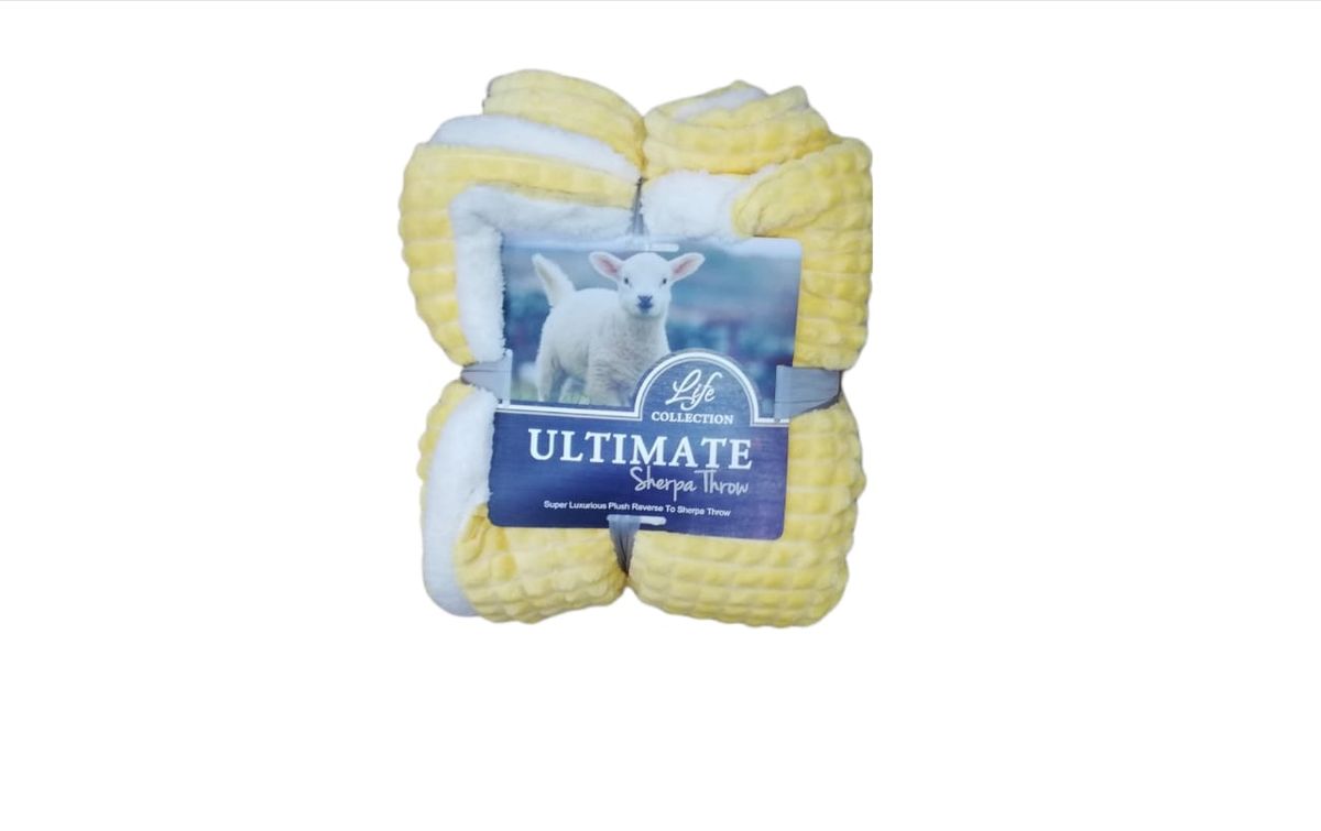 The Ultimate Sherpe Throw Blanket 02