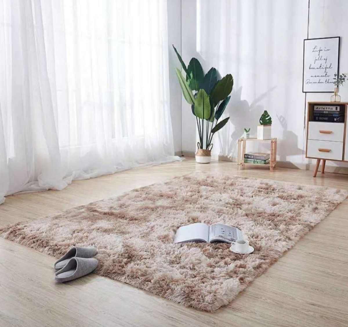 Large Premium Quality Fluffy Carpet/Rug
