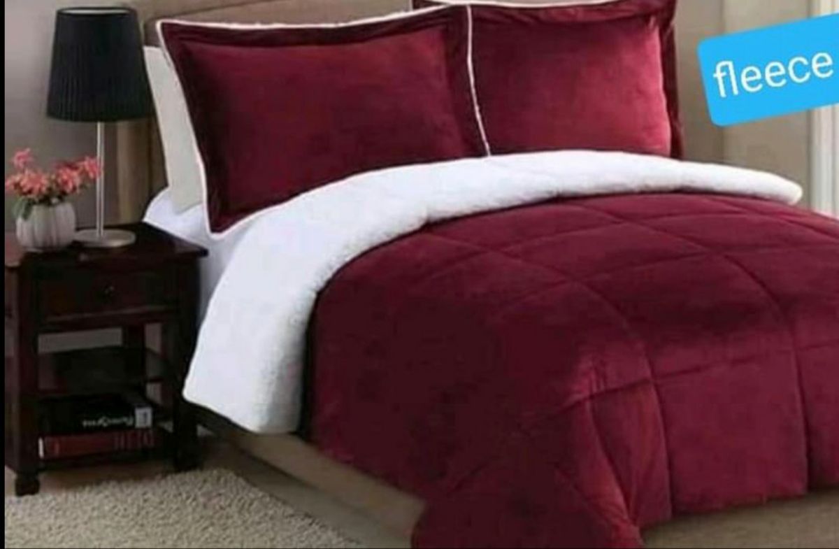 Fleece Comforter set - Red