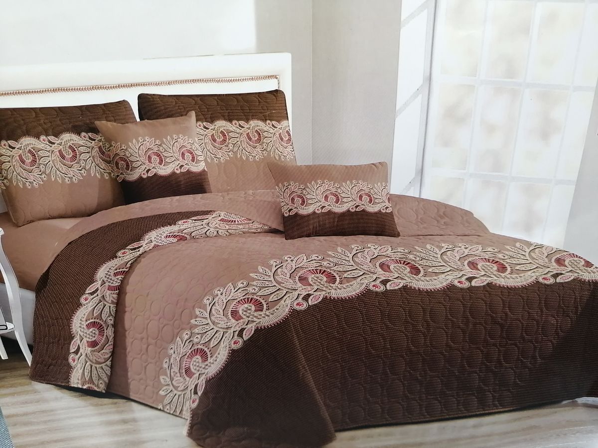 5 Piece Quilt Set Brown Flower Designed Bedspread Set