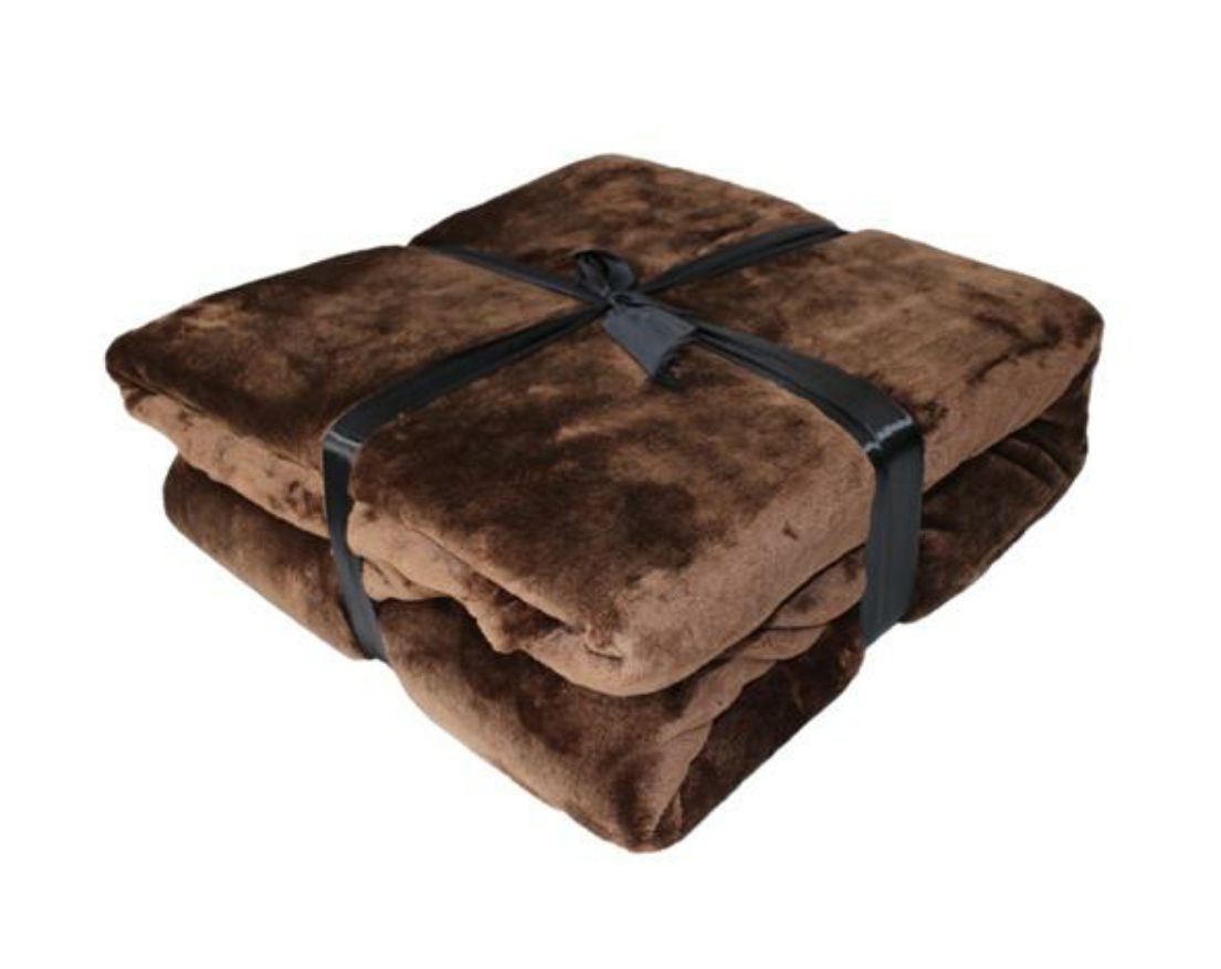 Dream World Luxurious Suede Microfiber Fleece Throw Blanket - 150x180cm - Brown