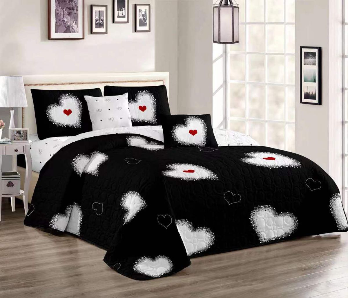 5 Piece Quilt Set Heart Bedspread Set