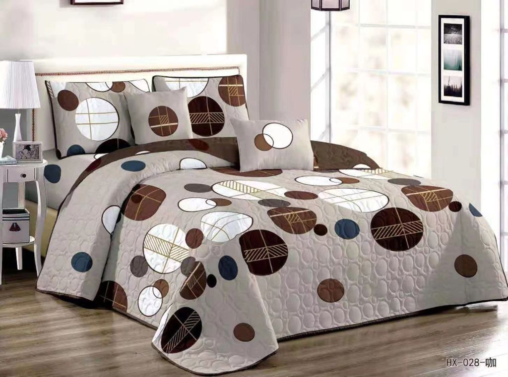 Bedspread Set Queen 5 Piece Microfiber Dot Circle Pattern