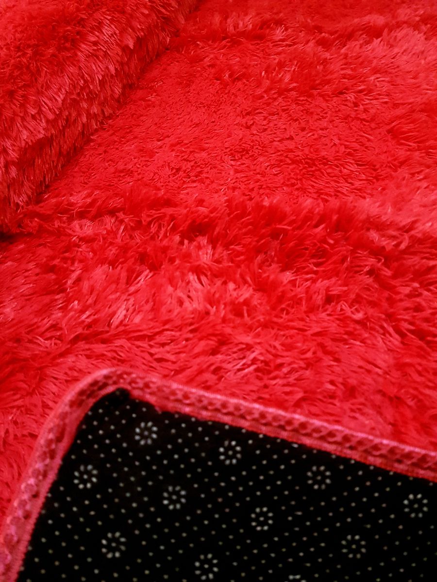 New Large Premium Fluffy Carpet/Rug Red