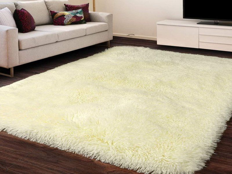 Fluffy White/Cream Carpet