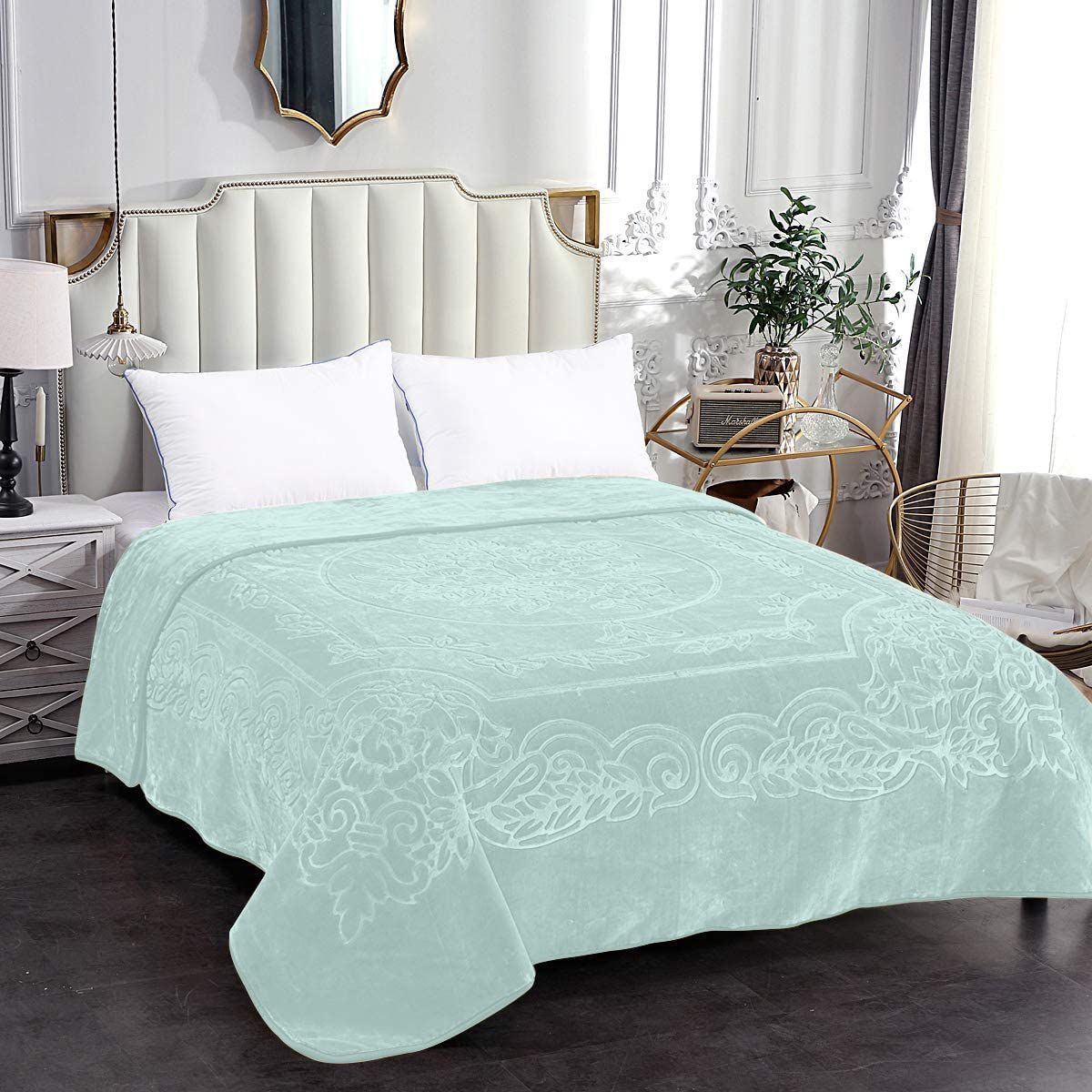 Rainbow - Luxury Mink Blanket 230x200cm - Warm Winter Fleece - Mint